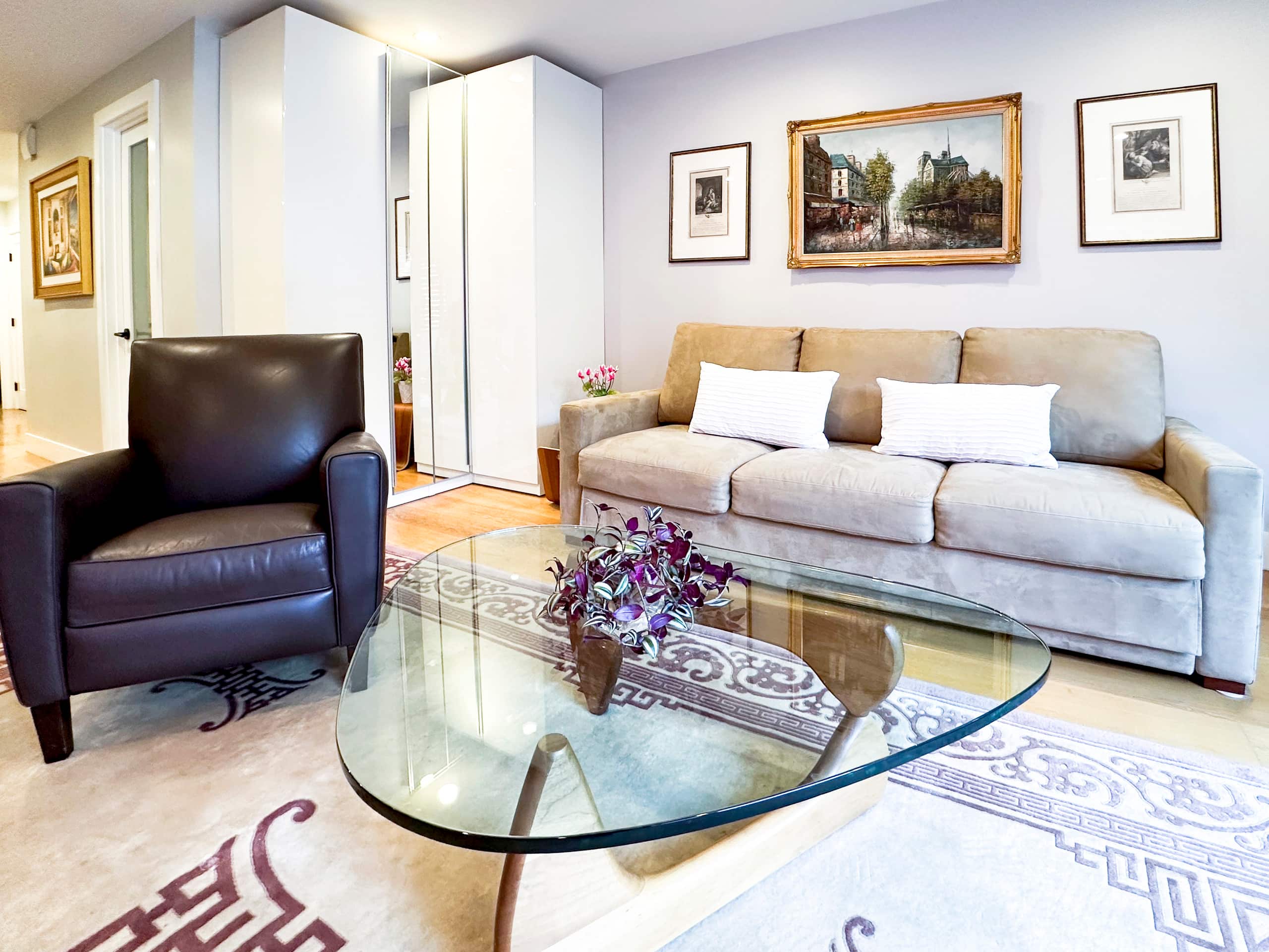 Condo in San Francisco · ★4.98 · 1 bedroom · 2 beds · 1 bath - Image 8