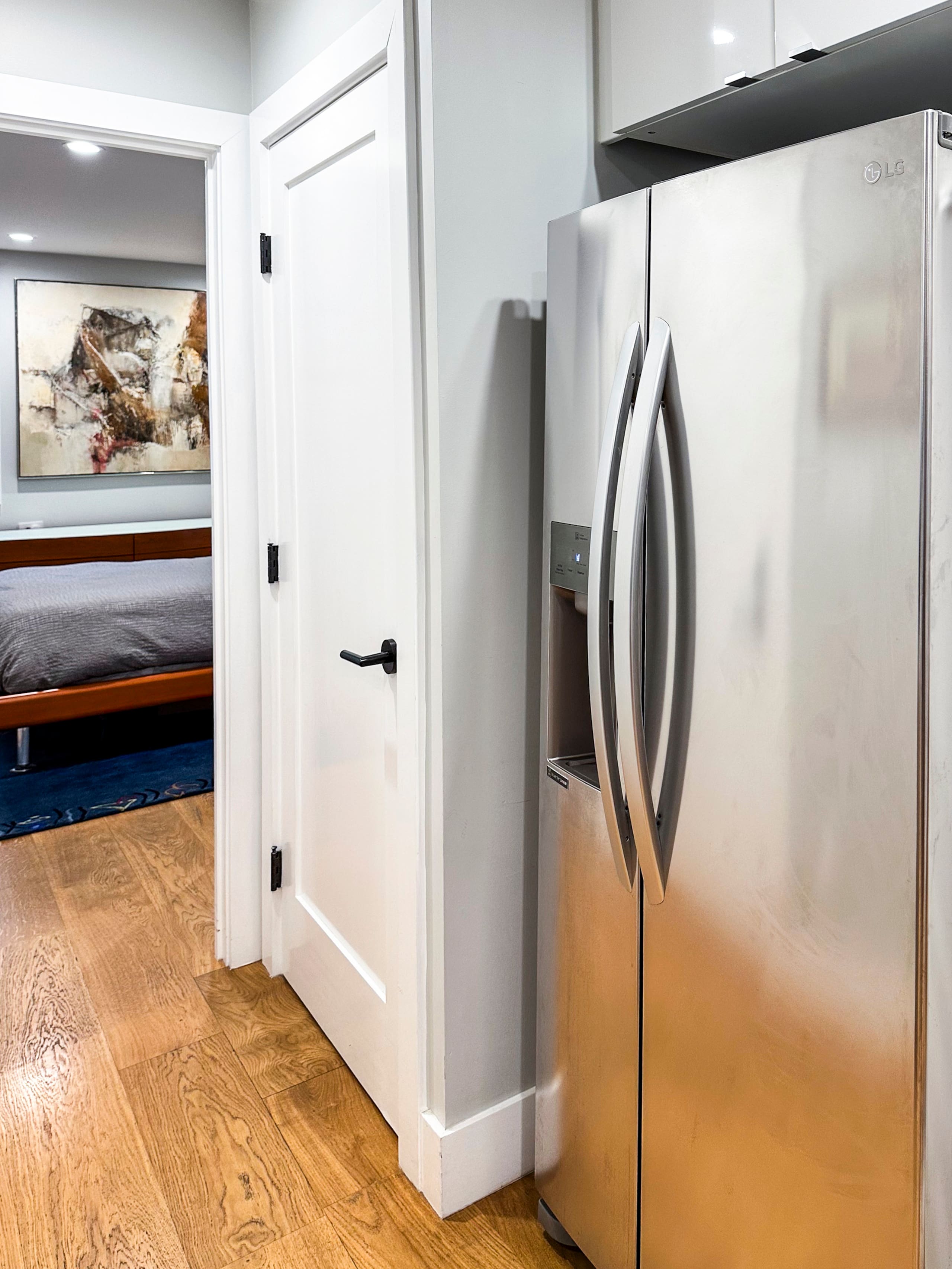 Condo in San Francisco · ★4.98 · 1 bedroom · 2 beds · 1 bath - Image 14