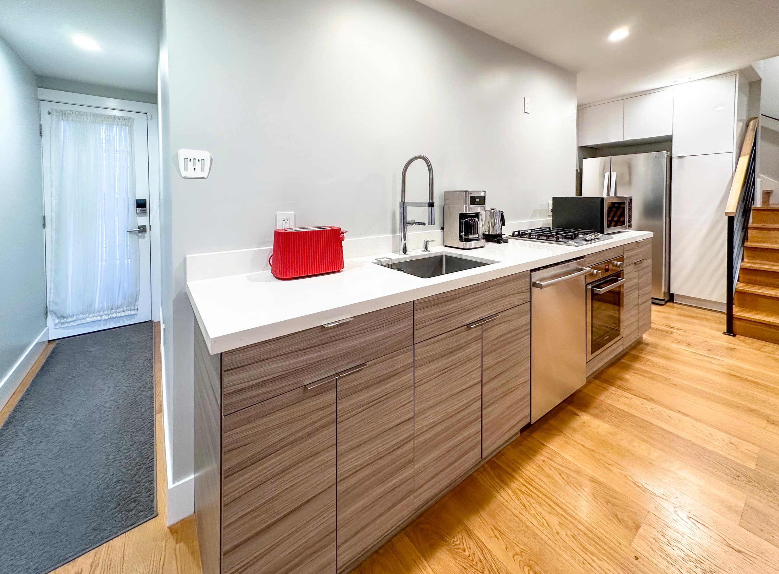 Condo in San Francisco · ★4.98 · 1 bedroom · 2 beds · 1 bath - Image 12