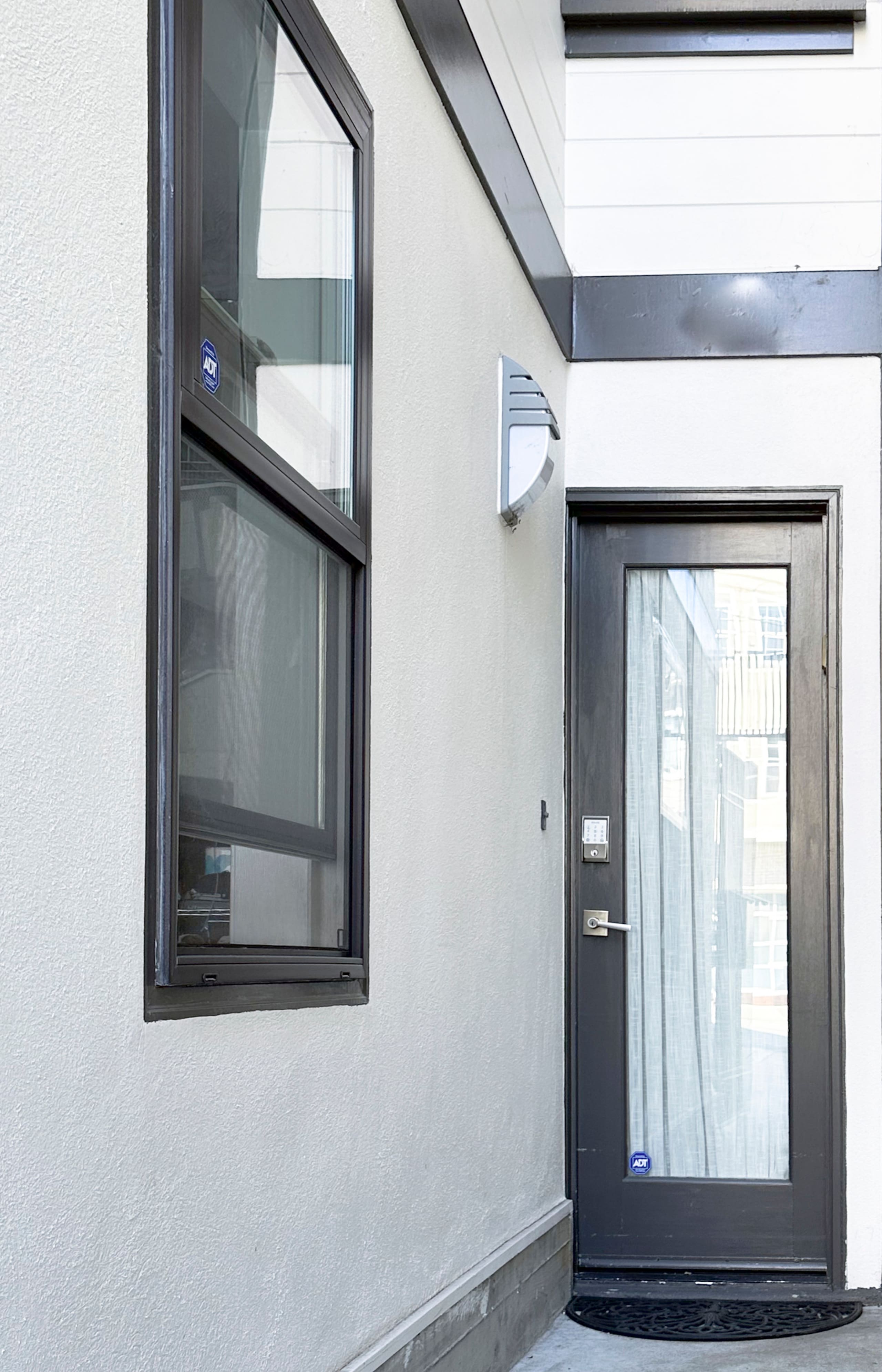 Condo in San Francisco · ★4.98 · 1 bedroom · 2 beds · 1 bath - Image 25