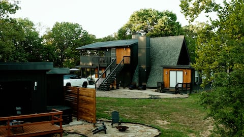 Luxury House with Heated Pool/Pickleball/Lake View