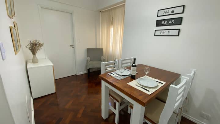 One-bedroom apartment in Monserrat