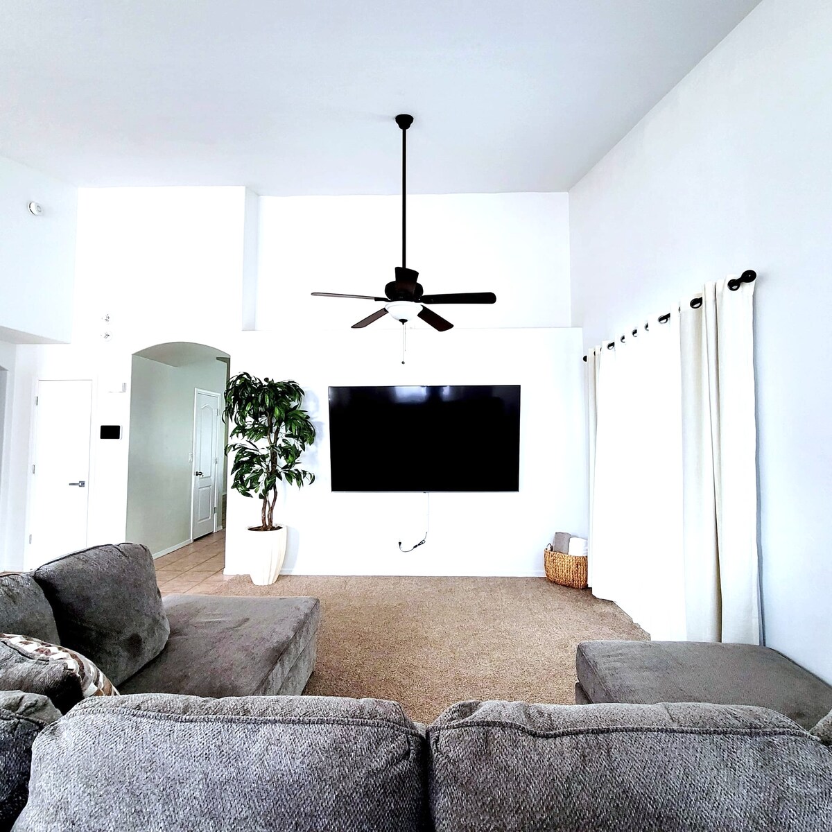 غرفة المعيشة