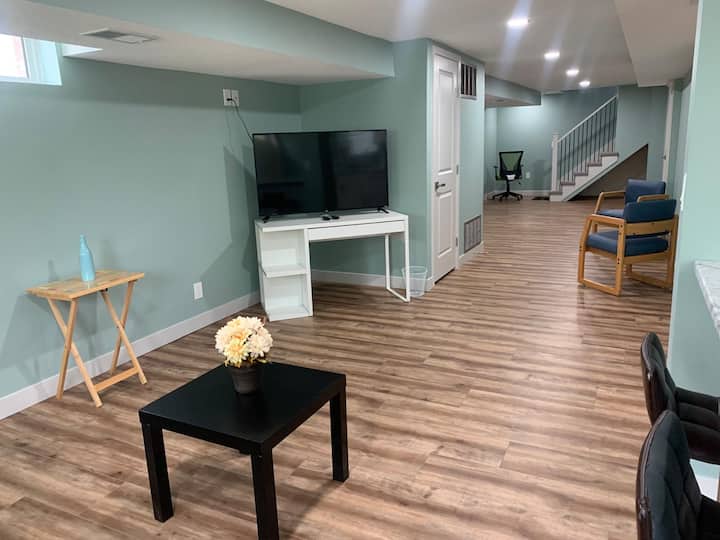 Modern Apartment Near Kc Airport And Parkville - Riss Lake, MO