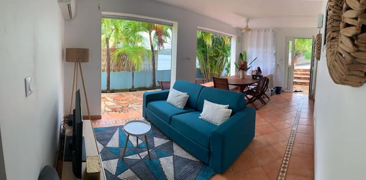Villa De Plage Les Soléiades Dans Le Sud. - Martinique