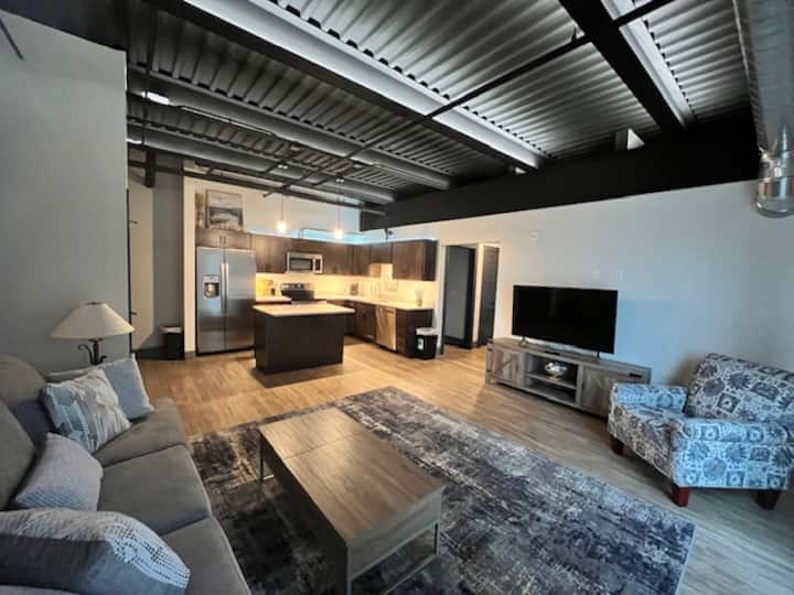 Executive Furnished / For Extended Stays - 303 - カラマズー, MI