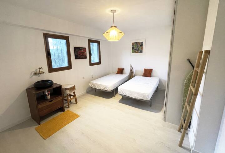 საძინებელი 4