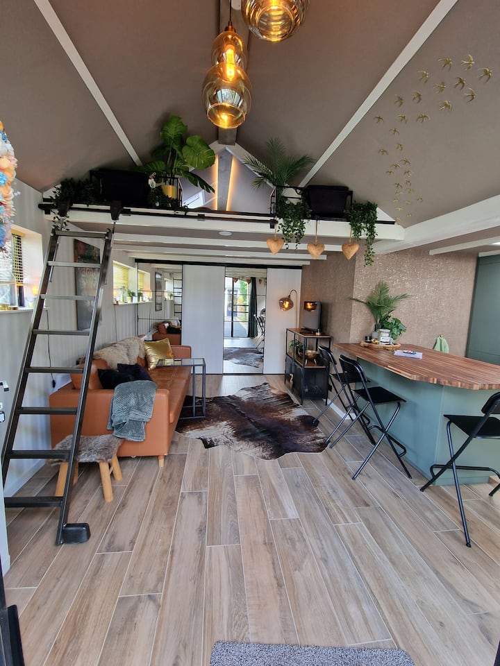 Tiny Garden House - Hilversum