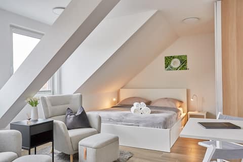 Small but nice for two @ GladHome No. 33