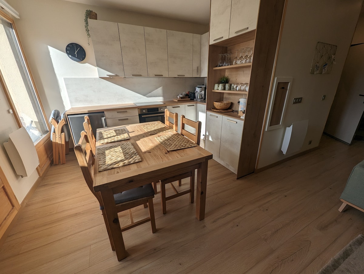 Top Airbnb: High-end apartment at the foot of the slopes in Oz