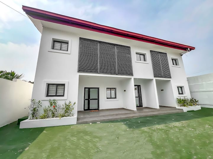 Appartement Zen (F2-r+1) Meublé 1 Chambre Akanda - Gabon
