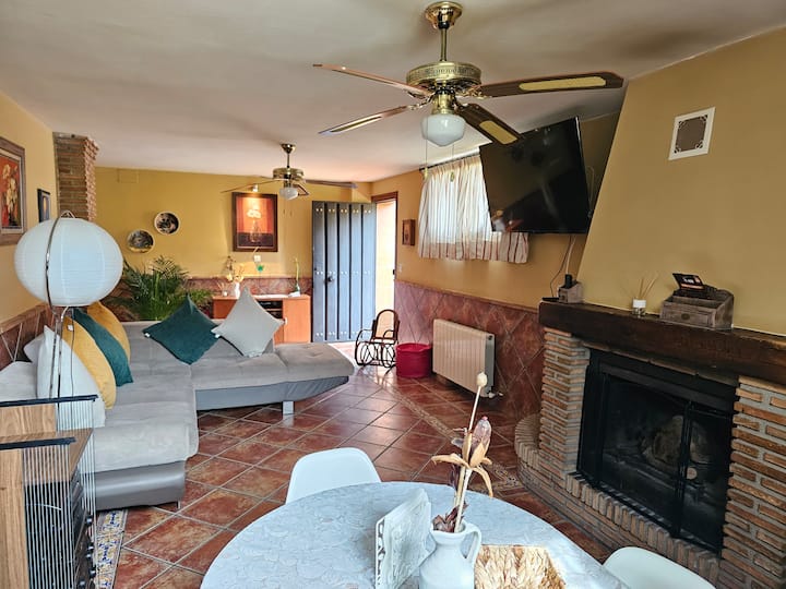 Apartamento En El Bajo De La Casa Con Encanto - Andalusien