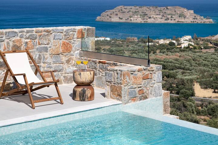 Ninemia Villa III in Crete gallery image 2