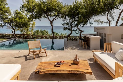Bozonos Beachfront villa with Heated Pool