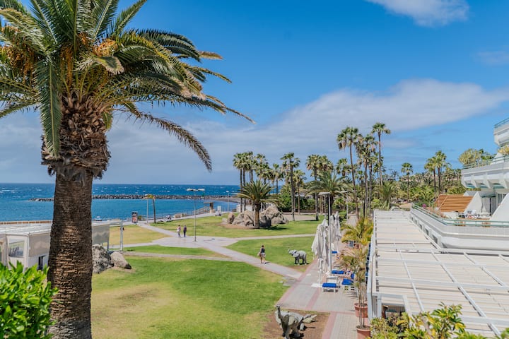 Beachfront Apartment With Terrace El Duque - Adeje