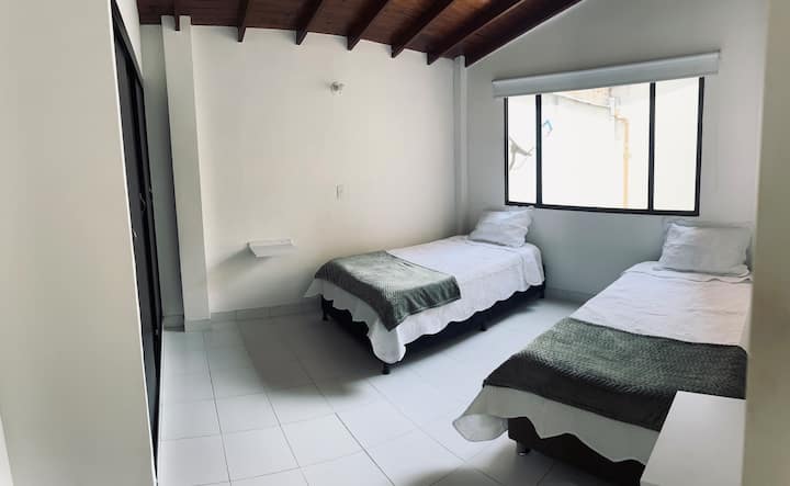 غرفة النوم 2