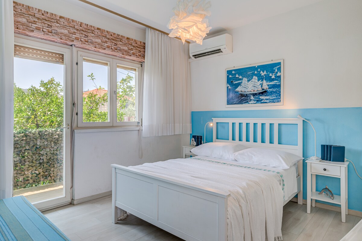 საძინებელი 1