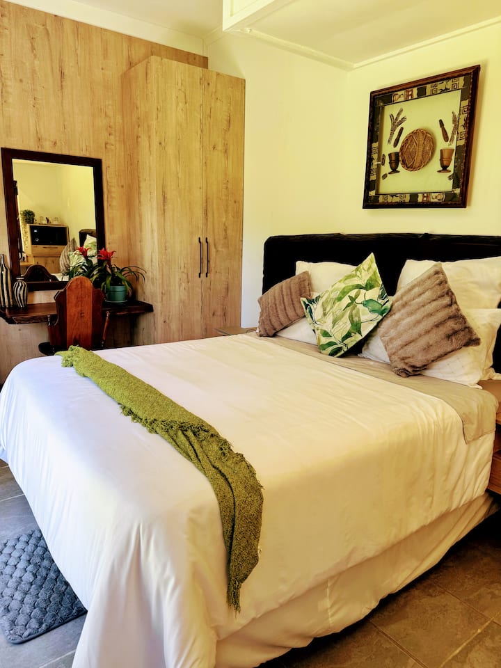 The Wood House Cabin - Empangeni