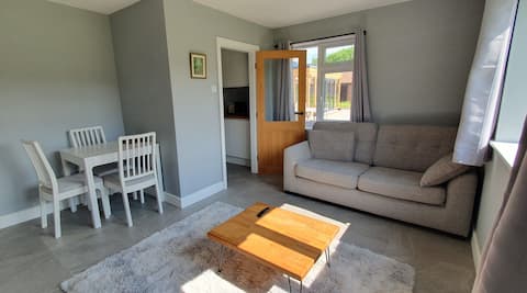 Top Airbnb: Dunnington annexe with a view in York