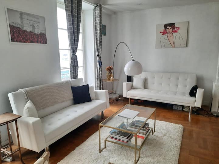 Superbe Duplex Au Cœur De Paris - Paris