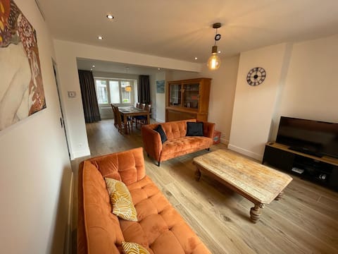 Popular Airbnb listing: Duplex apartment at Bredene beach with terrace in Bredene