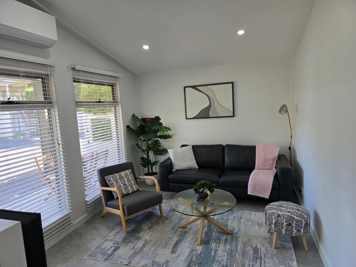 Popular Airbnb listing: Gawler Garden Retreat in Adelaide