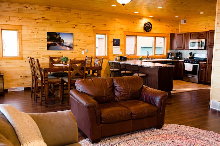 Superior Lake House Getaway - Michigan