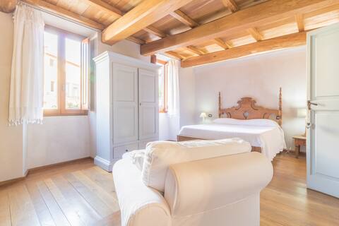 Boutique B&B Residenza Farnese (Suite Amore)