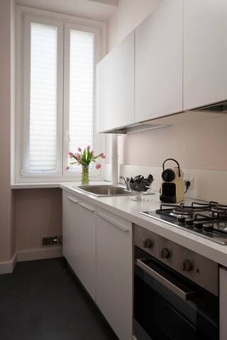 Terrace Apartment Trevi Fountain gallery image 5