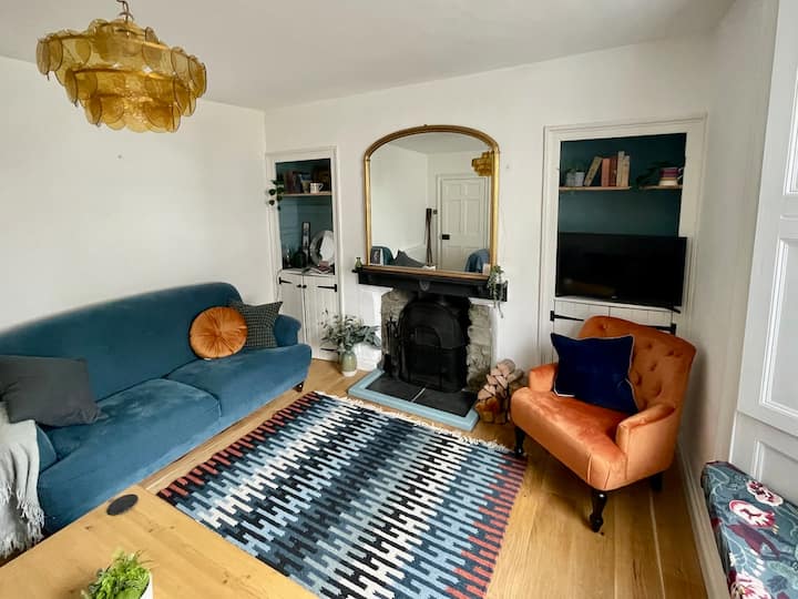 Compass Cottage - Free Quay Parking! - Penryn