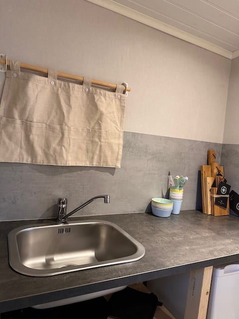 Popular Airbnb listing: Cabin in the forest with lake & private island in Hultsfred