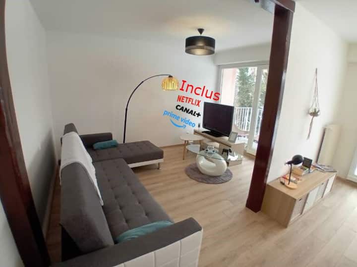 "Vue Du Doubs" : T4 Cosy Rénové Et Très Bien Situé - Montbéliard