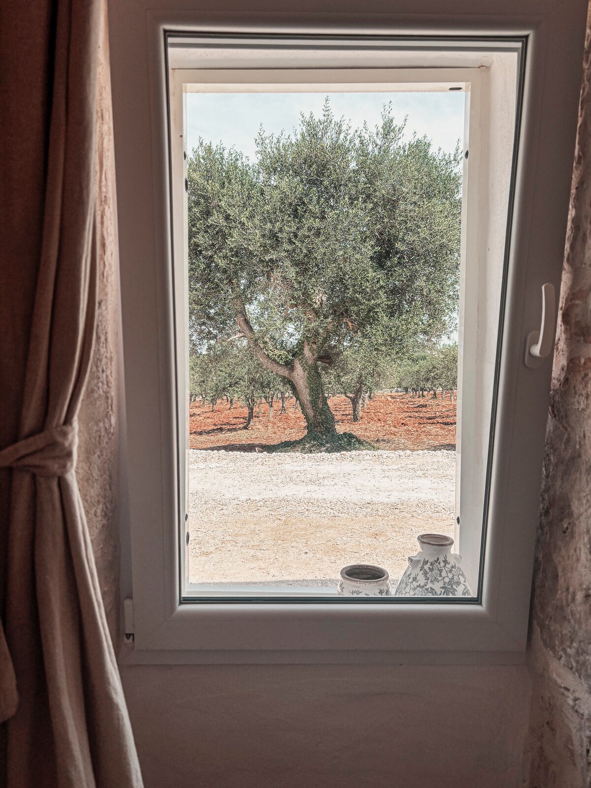 Popular Airbnb listing: Trullo Tomia in Ostuni