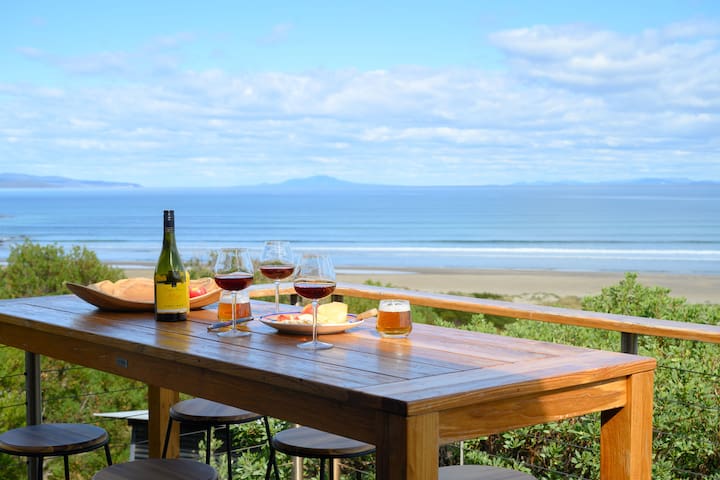 Coastal Escape ~sublime retreat!