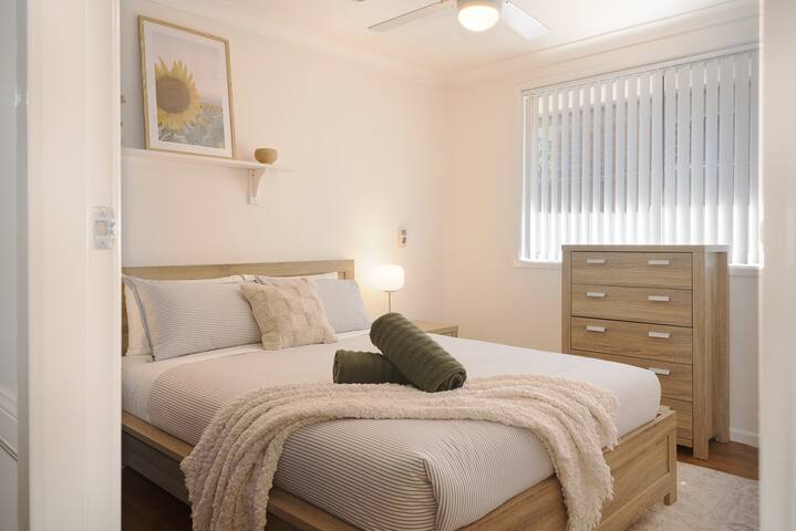 Coffs Harbour Family Oasis: Pool, Games & Fire Pit gallery image 4