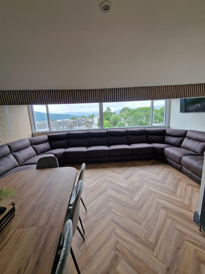 Townhouse - 6 Bed Hot Tub House - Windermere