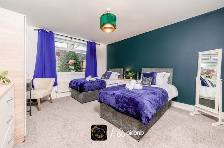 חדר שינה ב - The Cosy Corner Short Lets & Serviced Accommodation