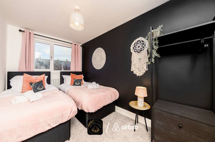 חדר שינה ב - The Cosy Corner Short Lets & Serviced Accommodation