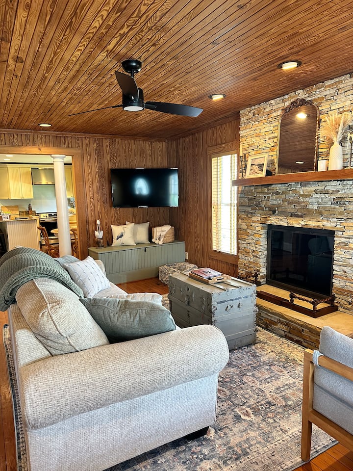 Cedar Point Cottage - Emerald Isle, NC