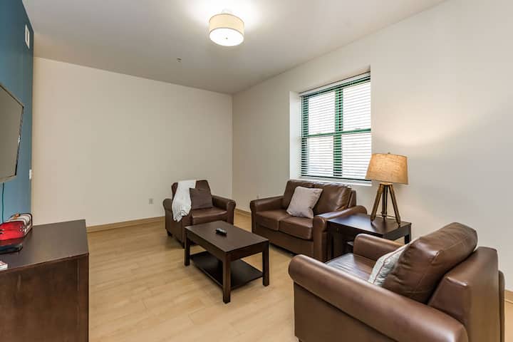 2 Bedroom Close To Su/esf/upstate (I.) - Syracuse University, Syracuse