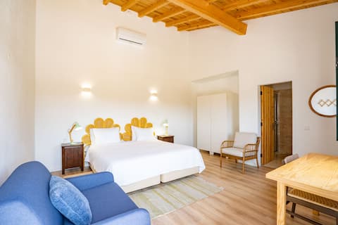 Triple Suite
