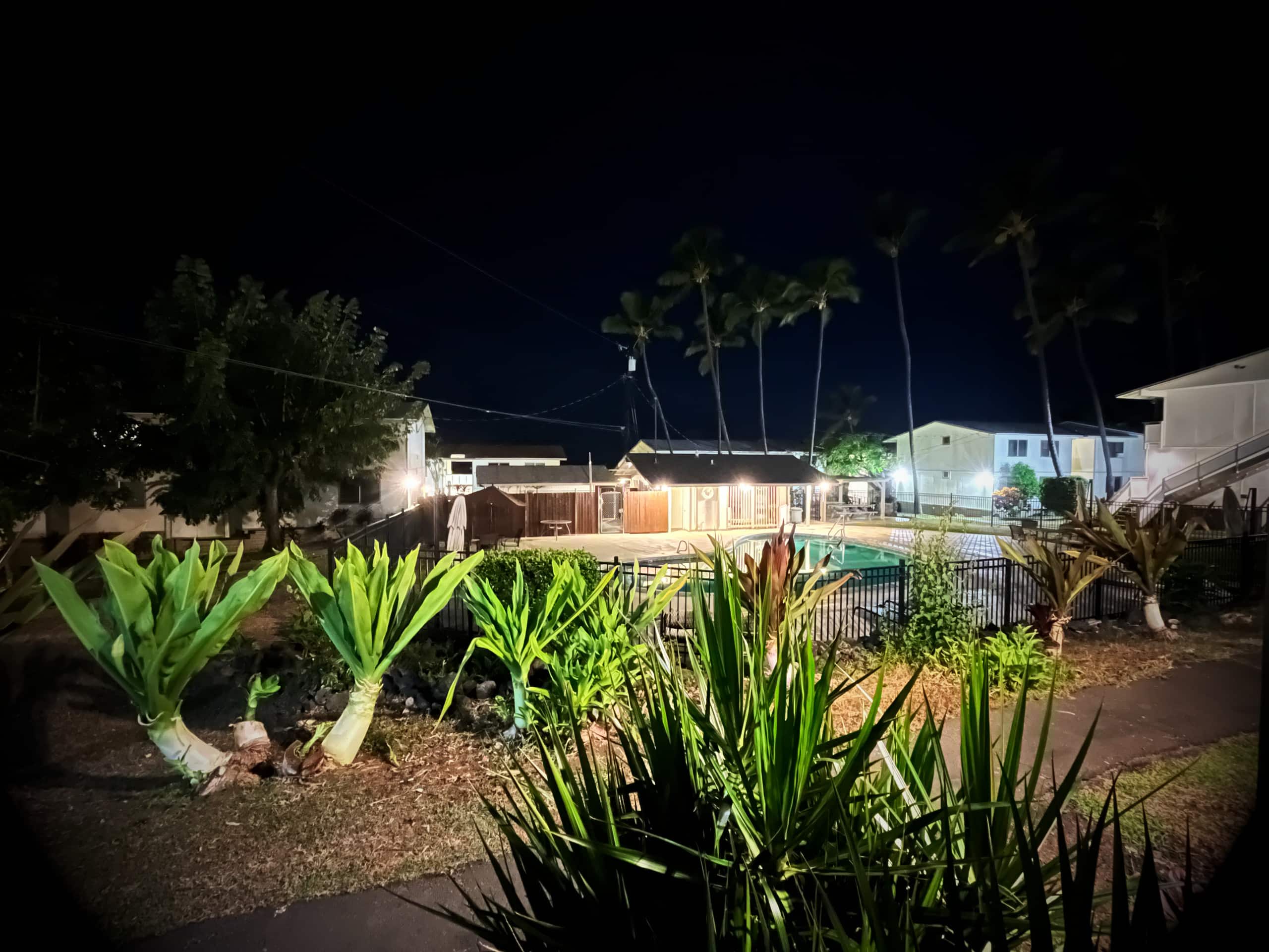 Slice of Paradise in Kona - Walk to Beach, Shops - Photo 18