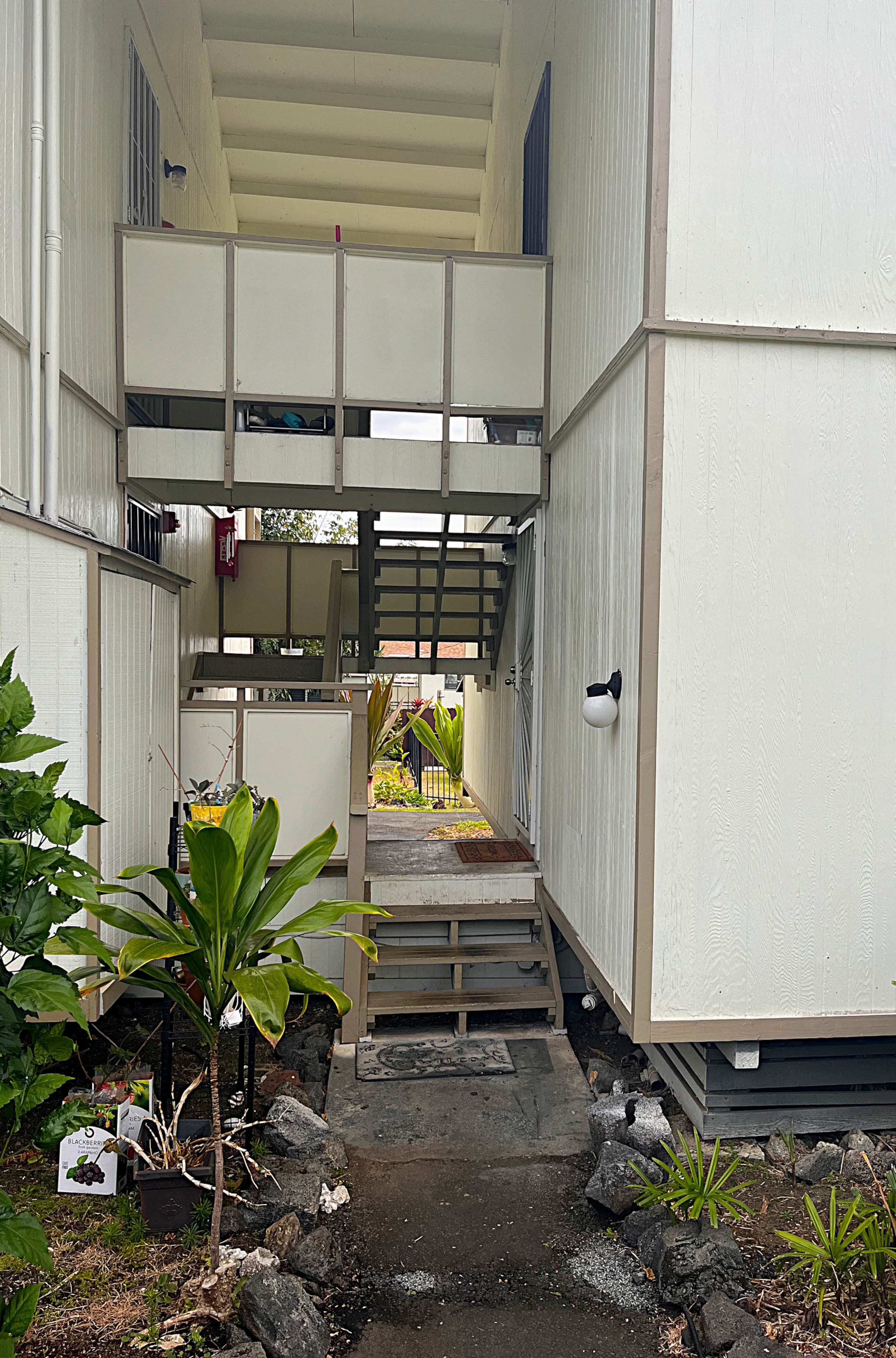 Slice of Paradise in Kona - Walk to Beach, Shops - Photo 17