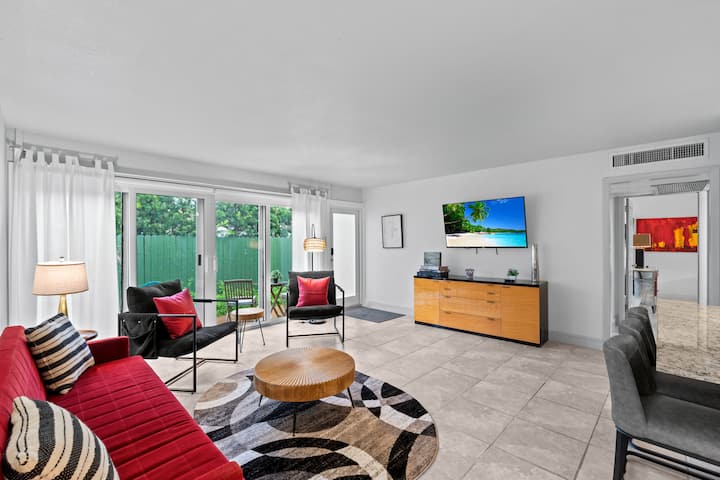 Charming 2br Cottage Near Downtown & Beach - Atlantis