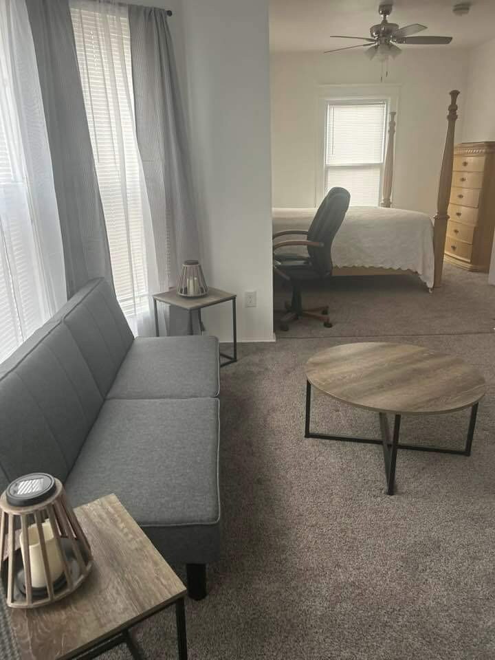 საძინებელი 4