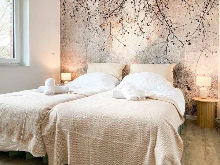 Separat sovrum/TV och kontorsutrymme