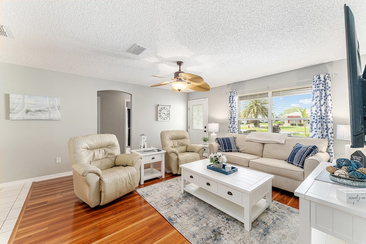 Ideal Location! 3/2 Stetson Model W/4 Man Golfcart - The Villages, FL