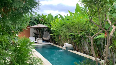 Private Bali Villa | Pool & Ricefield View