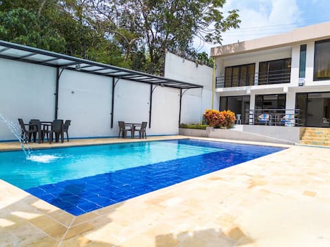 La Reforma Country House