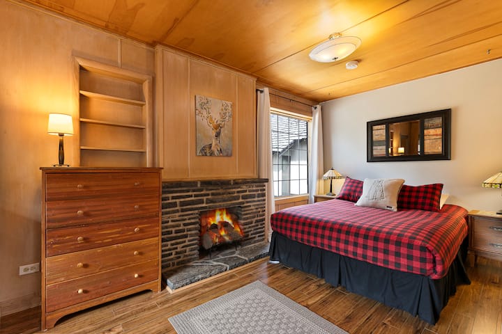 Cascade Suite At Elkhorn Lodge - Banff